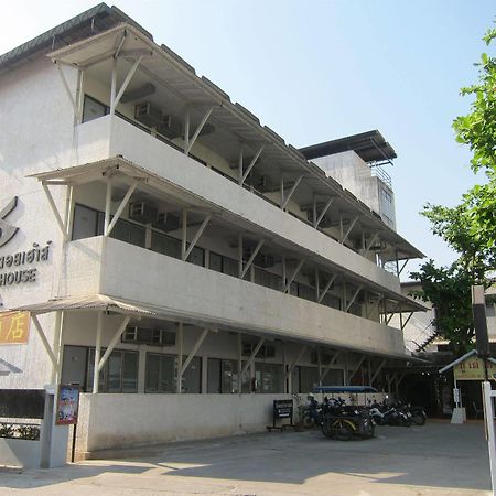 โรงแรมชมดอยเฮ้าส์  เชียงใหม่ ภายนอก รูปภาพ